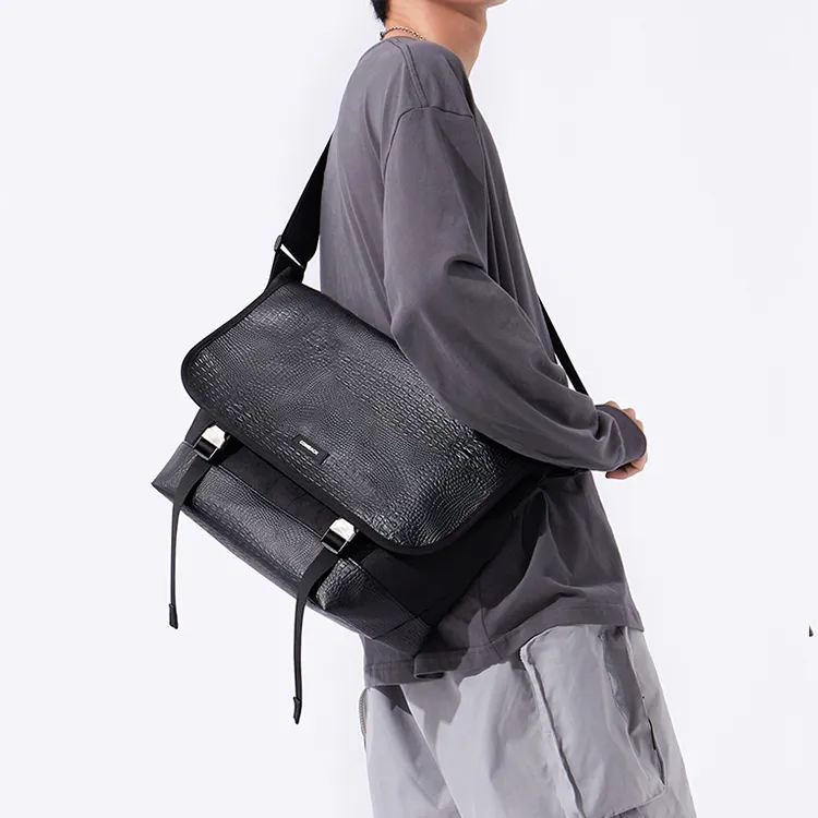 COMBACK Polyamide Messenger Bag, Shoulder Bag, Crossbody Bag Tubas Unisex Black-6