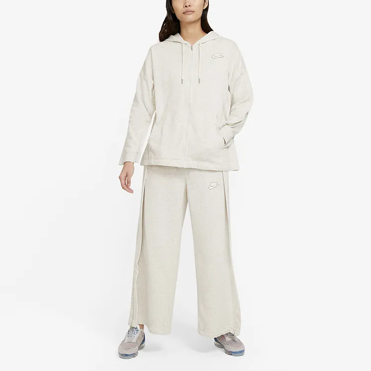 Nike Jackets Women's Oat-2