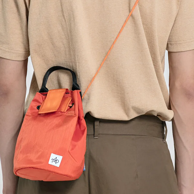 The MAD HATcher Polyurethane Bucket Bag Backpack Shoulder Bag Unisex-10