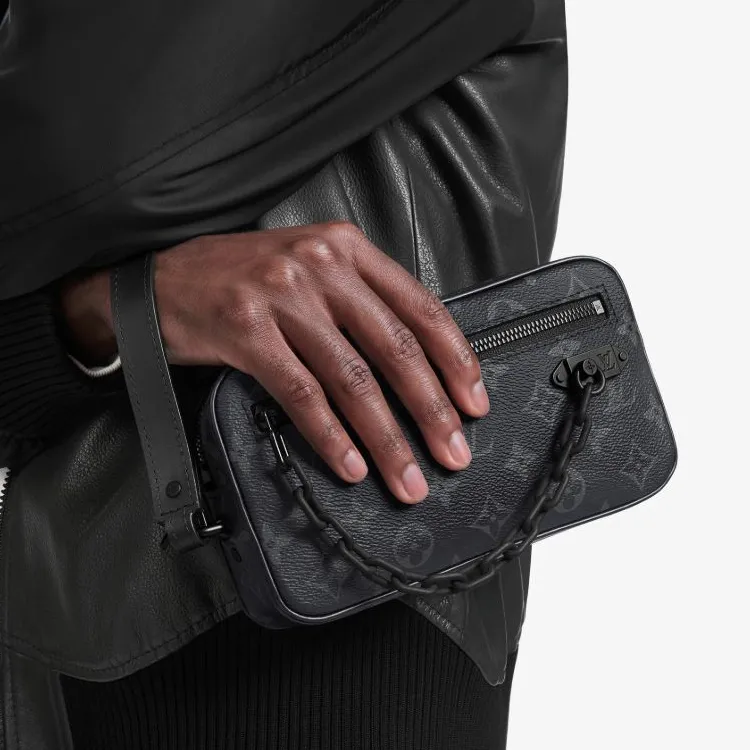 LOUIS VUITTON Pochette Volga Monogram Eclipse Black-7
