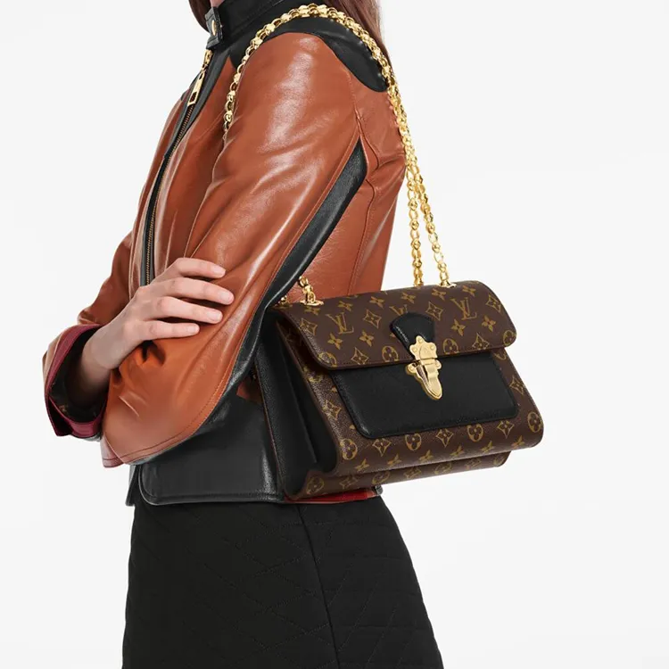 LOUIS VUITTON Victoire Monogram Black-5