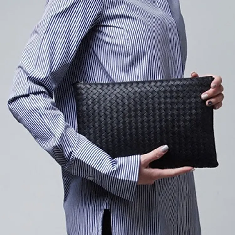 Bottega Veneta Intrecciato Sheepskin Envelope Clutch Women's Black-6