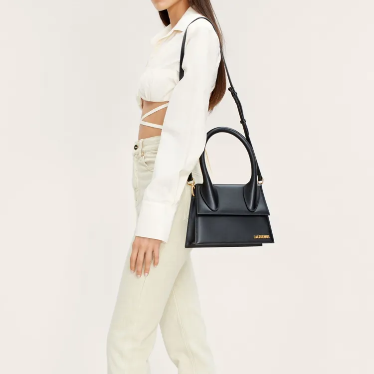 Jacquemus LE GRAND CHIQUITO Leather Handbag Handbag Women's Black-4