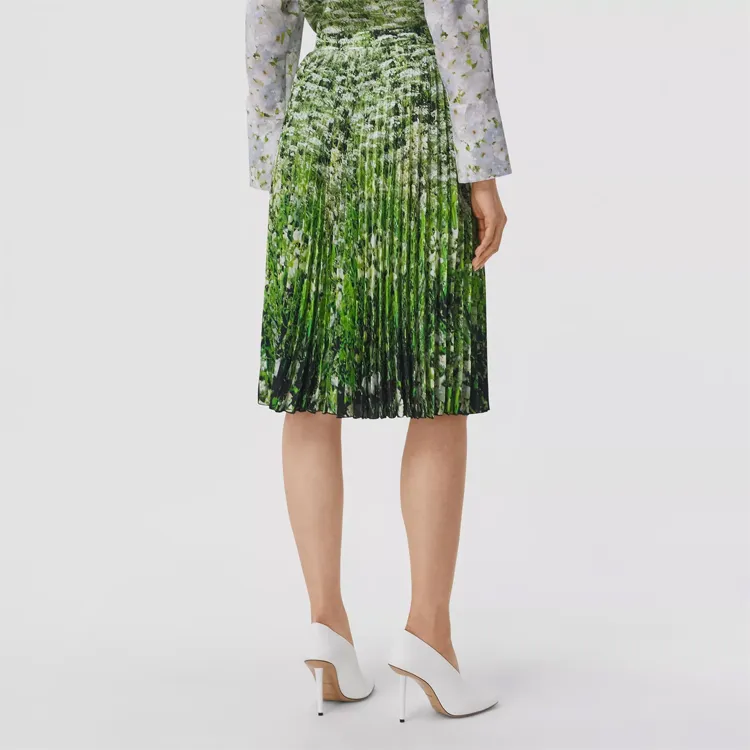 Burberry Casual Long Skirts Women's Green-3