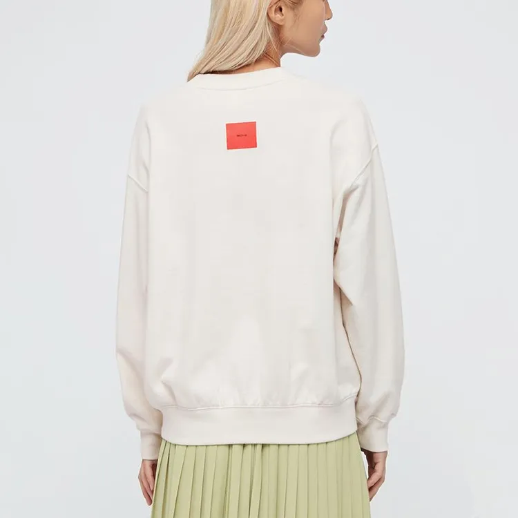 UNIQLO LUFUGONGBOWUGUAN Crew Neck Loose Fit Regular Sweatshirt Women's Light Beige-3