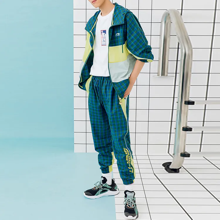 LINING Sports Fashion Collection Jackets Men Green-2