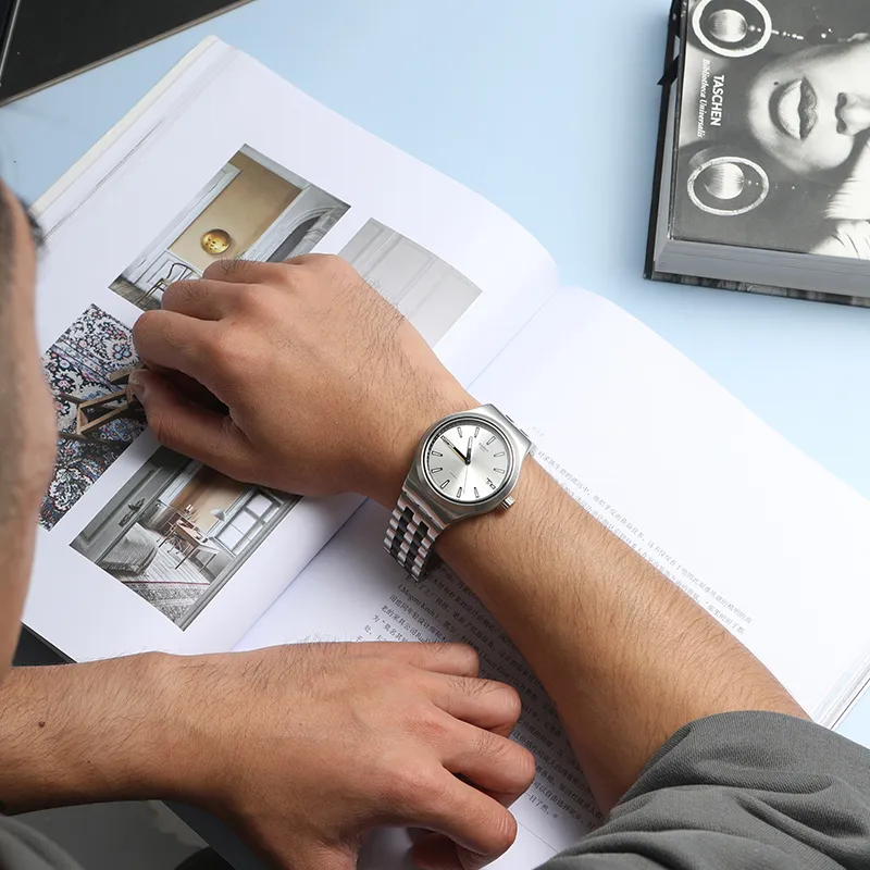SWATCH Men 42mm White Watch YIS424G-4