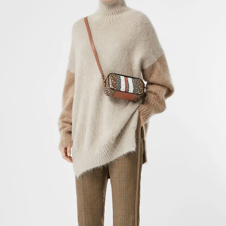 Burberry Canvas Camera Bag One Shoulder Handheld Crossbody Bag Unisex Mule Brown-6