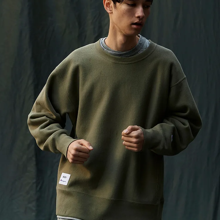 WTAPS X Champion Reverse Weave R Crew Neck Sweatshirt-1