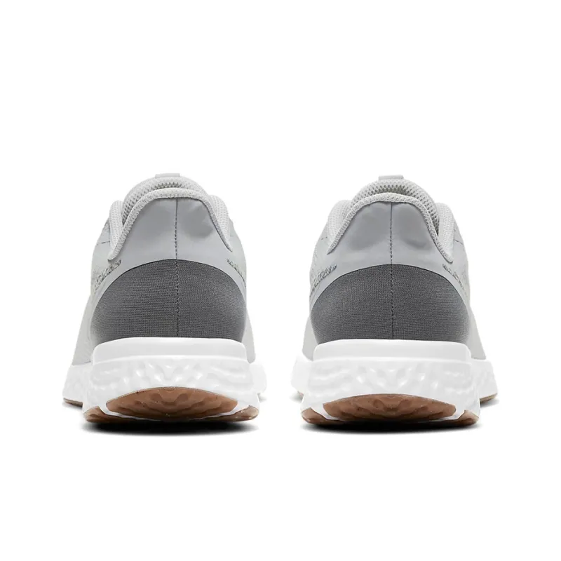 Nike Revolution 5 Premium Wolf Grey-4