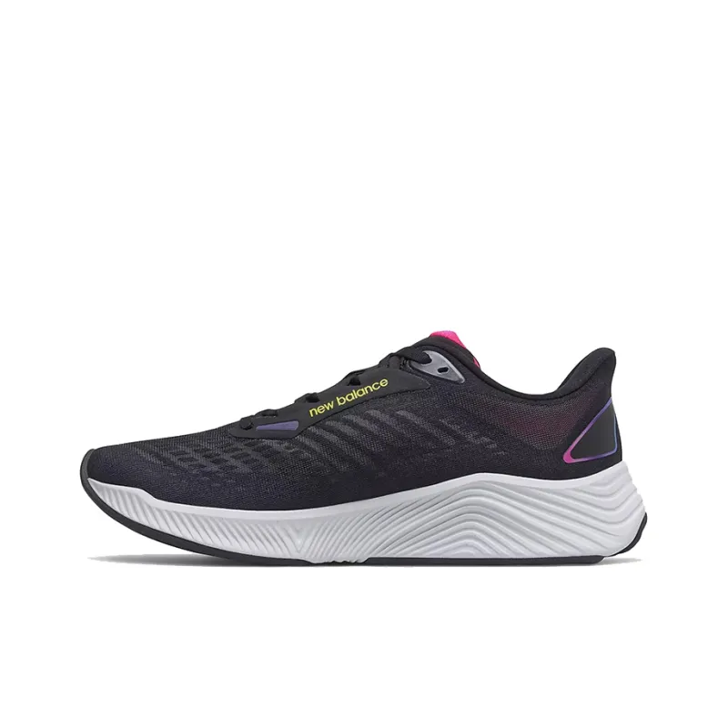 New Balance FuelCell 'Black'-0