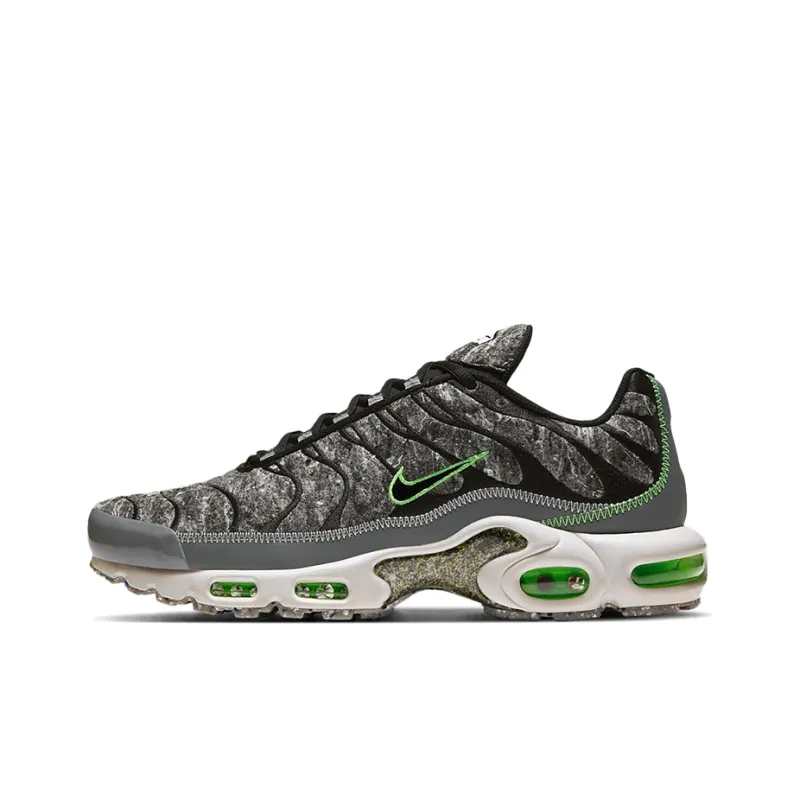 Nike Air Max Plus Essential Crater Green-0