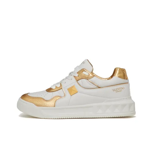 Valentino One Stud Skateboard Shoes Women's Low-Top White