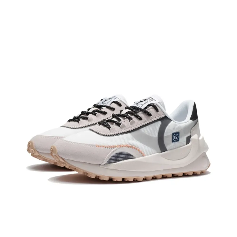 LiNing Durable Breathable Low Top Running Shoes Women's White Gray-2
