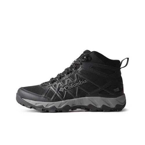 Columbia Hiking / Trekking Shoes Women's Mid-Top Black