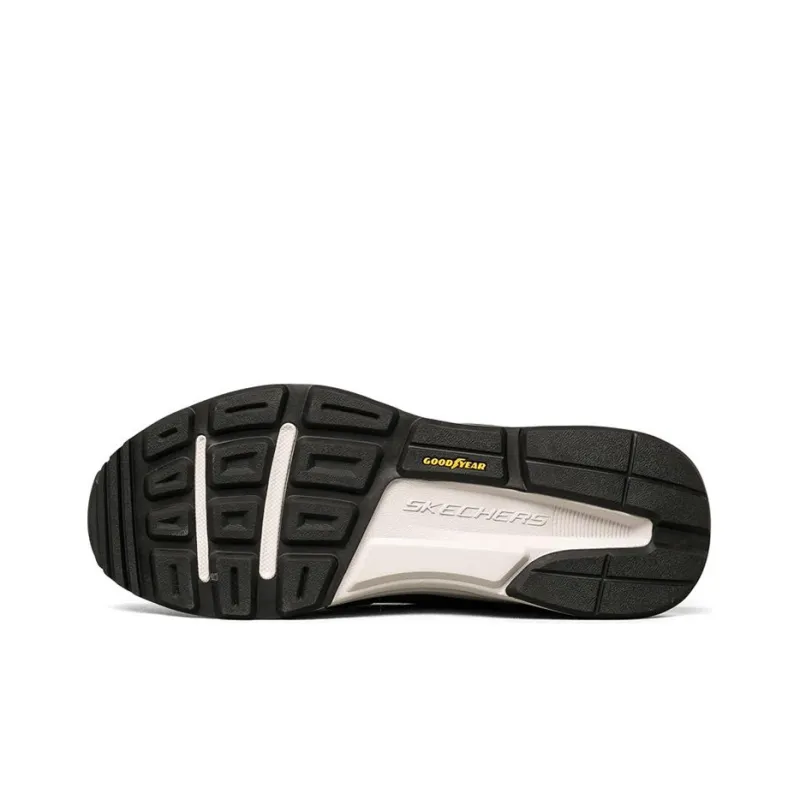 Skechers Global Jogger Low Top Sneakers Black/White-4