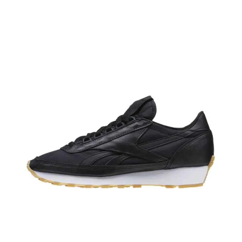 Reebok Aztec Garment And Gum 'Black'-0
