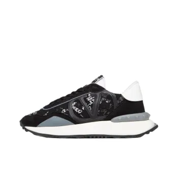 Valentino Garavani Lacerunner Lace Up Sneakers Women's