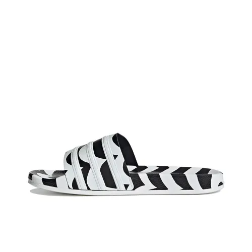 adidas originals Adilette Ankle-Strap Slippers Female