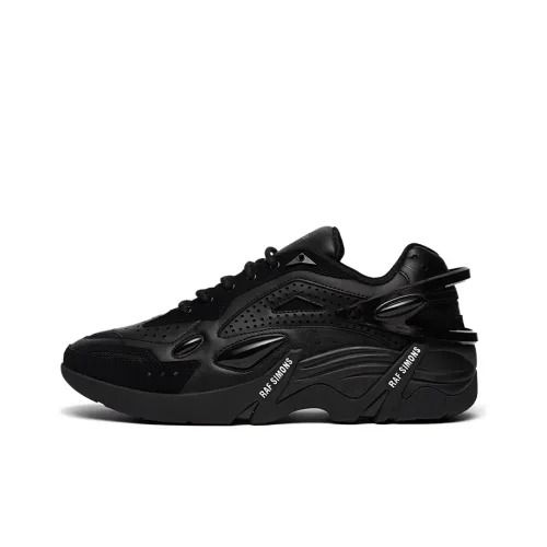 RAF SIMONS Casual Shoes Men Low-Top Black