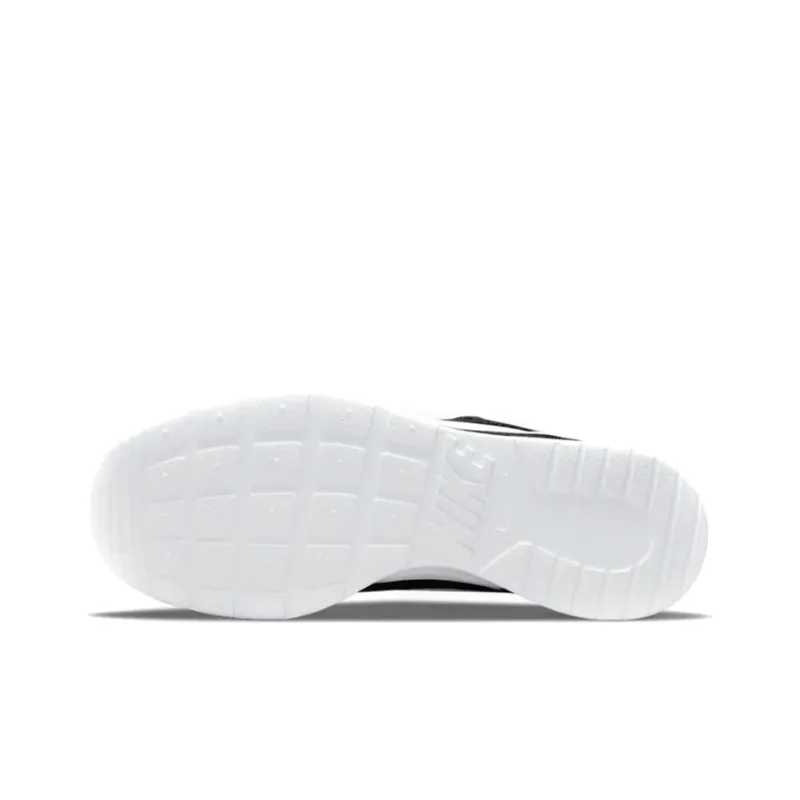 Nike Tanjun 'Black White' Women's-5