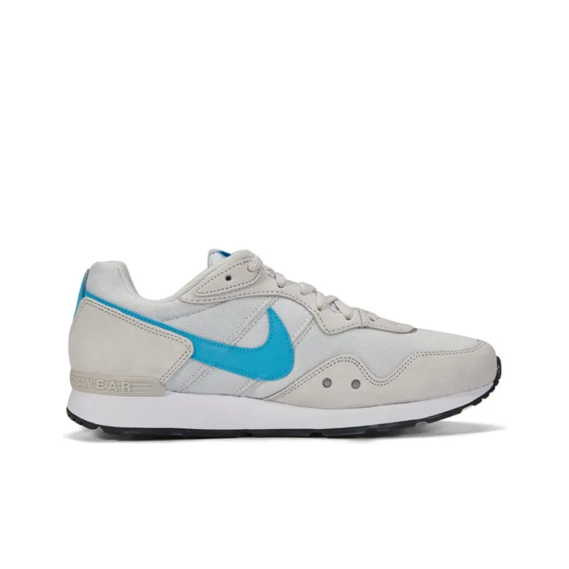 Nike Venture Runner Wide 'Lagoon Pulse'-1