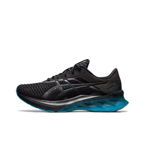 Asics Novablast 'Black Blue'