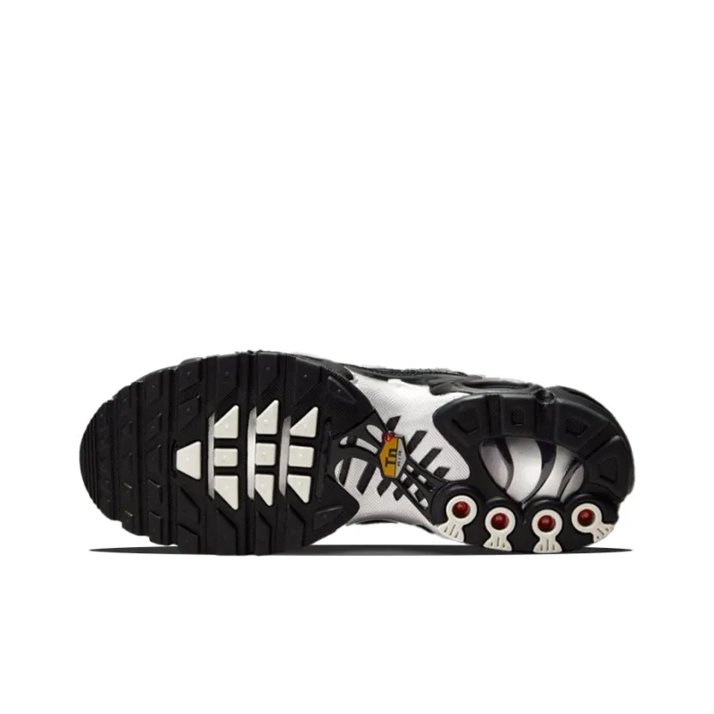 Nike Air Max Plus Black Suede Silver Women's-5