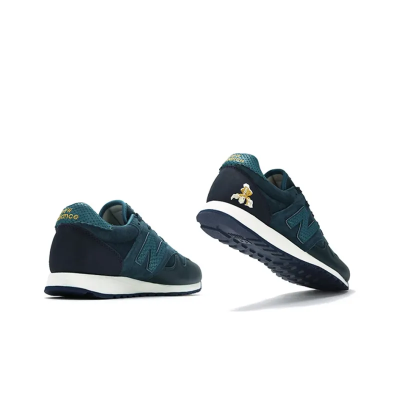 New Balance The Beast X New Balance 520 Sneakers Blue Women's-3