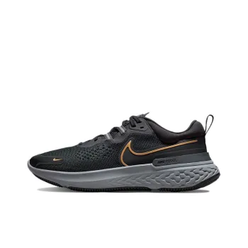 Nike React Miler 2 'Black Metallic Gold'