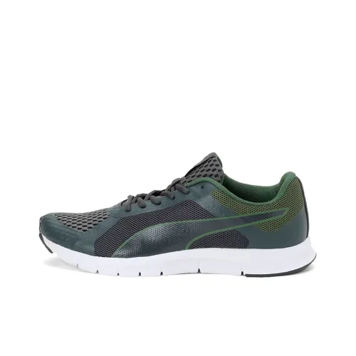 PUMA Tracklanka Running Shoes Men Low-Top Green/White/Blue