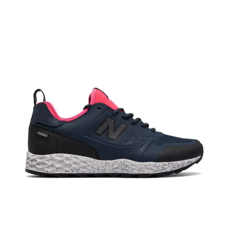 New Balance Fresh Foam Trailbuster Navy Guava-1