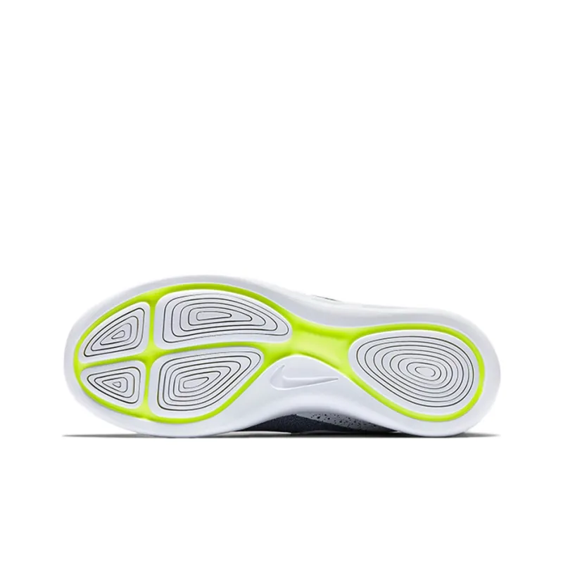 Nike Lunarcharge Essential 'White Black' Women's-5