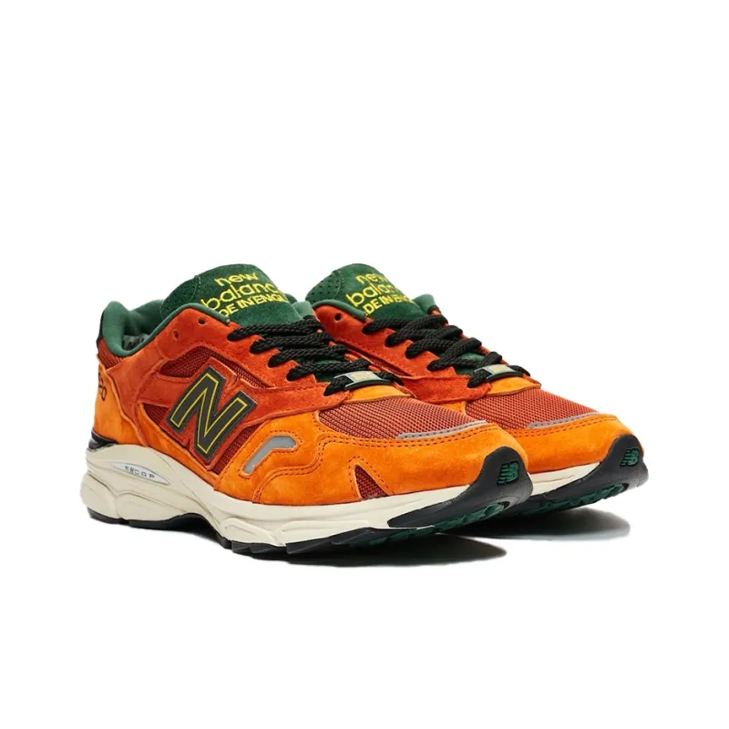 New Balance 920 Sneakersnstuff-2