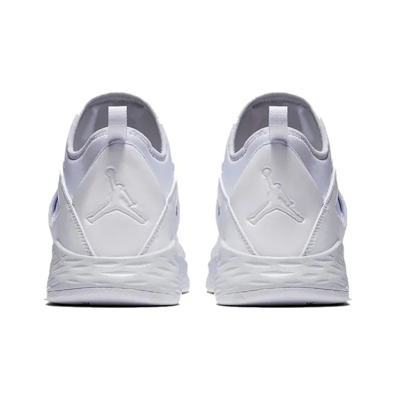 Jordan Formula 23 White Pure Platinum-2