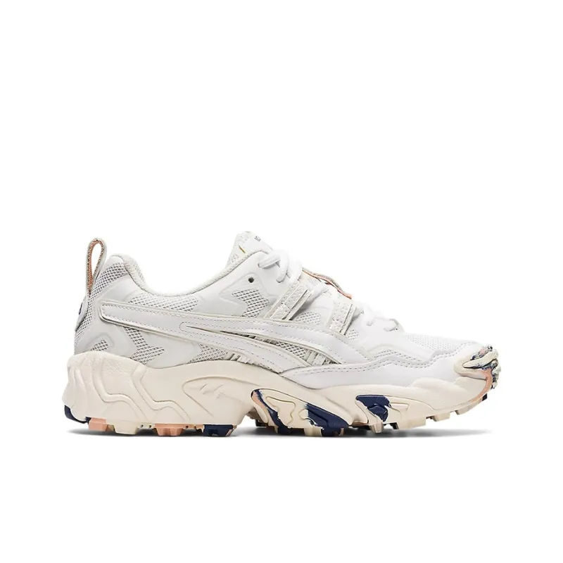 Asics Wear-resistant And Lightweight Low-Top Running Shoes Women's Cream White-1