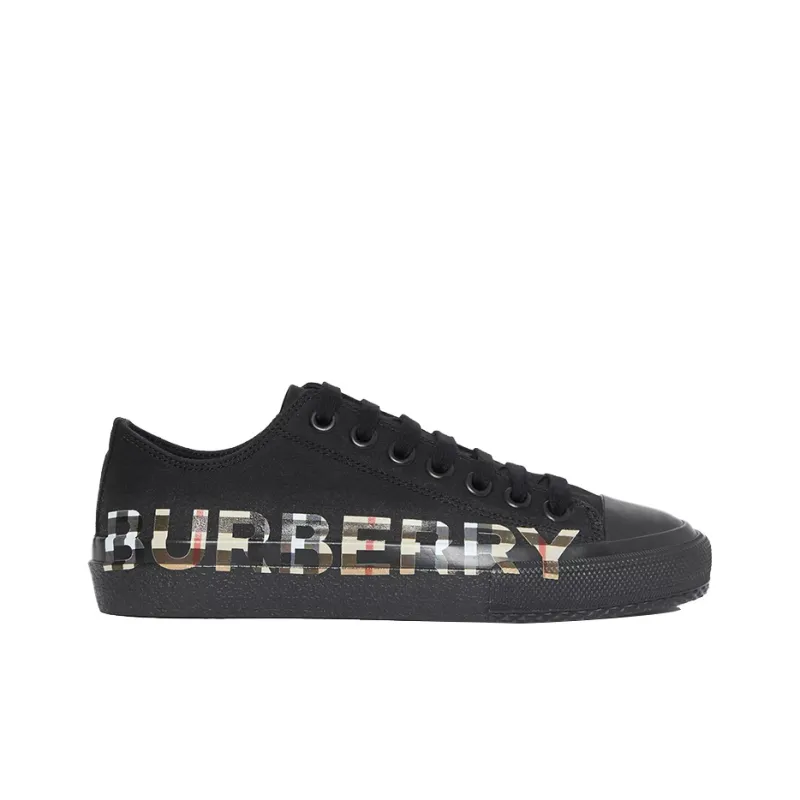 Burberry Vintage Low Top Canvas Shoes Women's Black-1