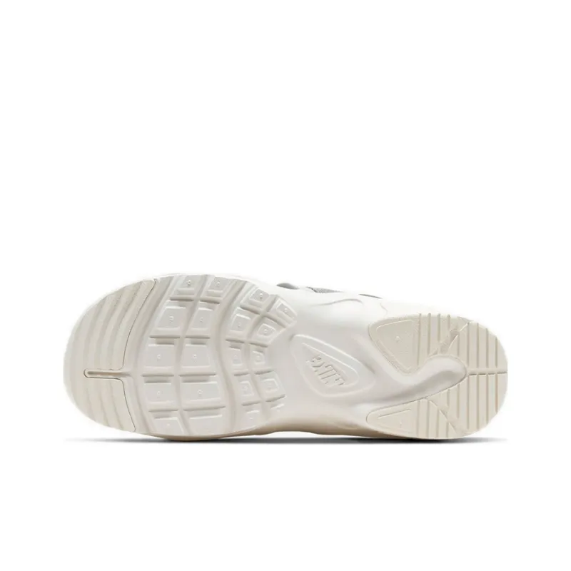 Nike Canyon Sandal 'Metallic Silver' Women's-3