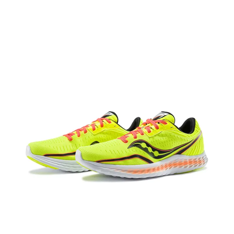 saucony Women's Kinvara 11 'ViZi Citron'-2