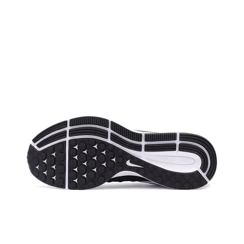 Nike Air Zoom Pegasus 33 Black White-4
