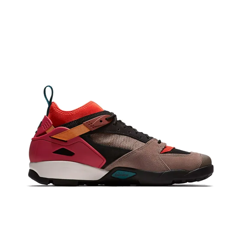 Nike Air Revaderchi Outback Throwback-1