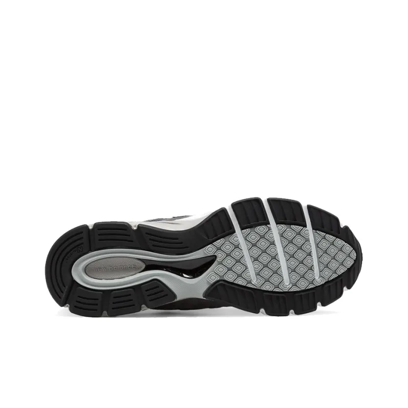 New Balance 990v4 Dark Grey-3