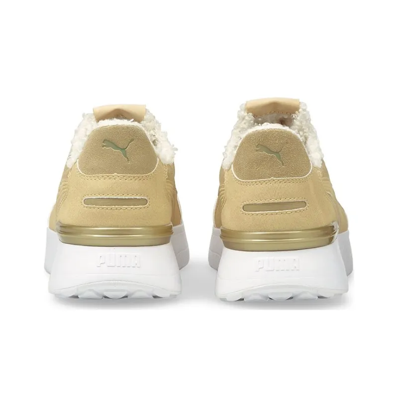 PUMA R78 Voyage Running Shoes White Women's-3