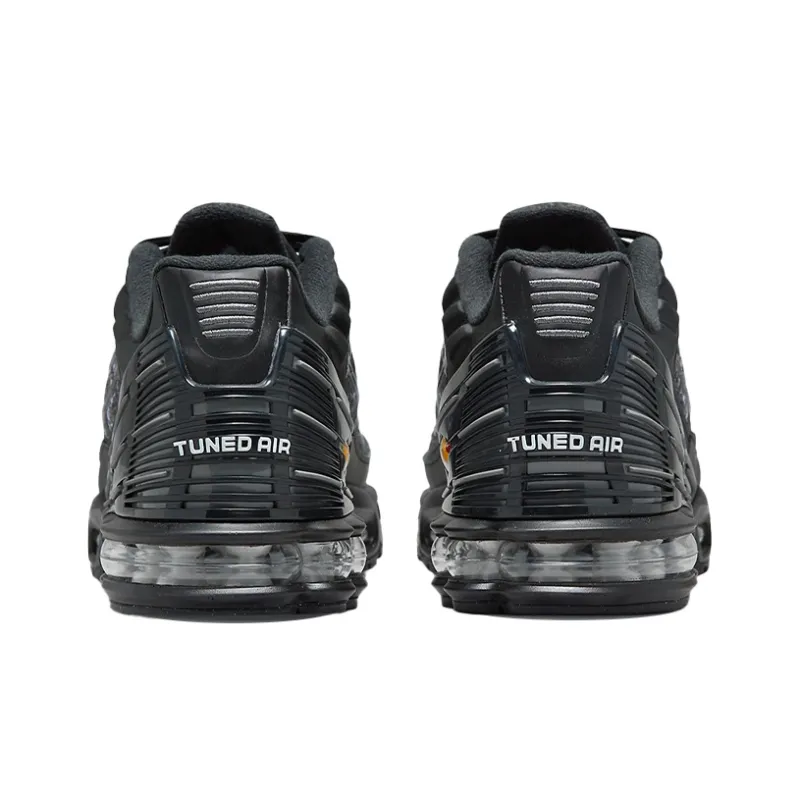 Nike Air Max Plus 3 Black Graphic-4