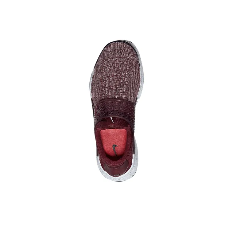 Nike Sock Dart Se Premium Night Maroon-2