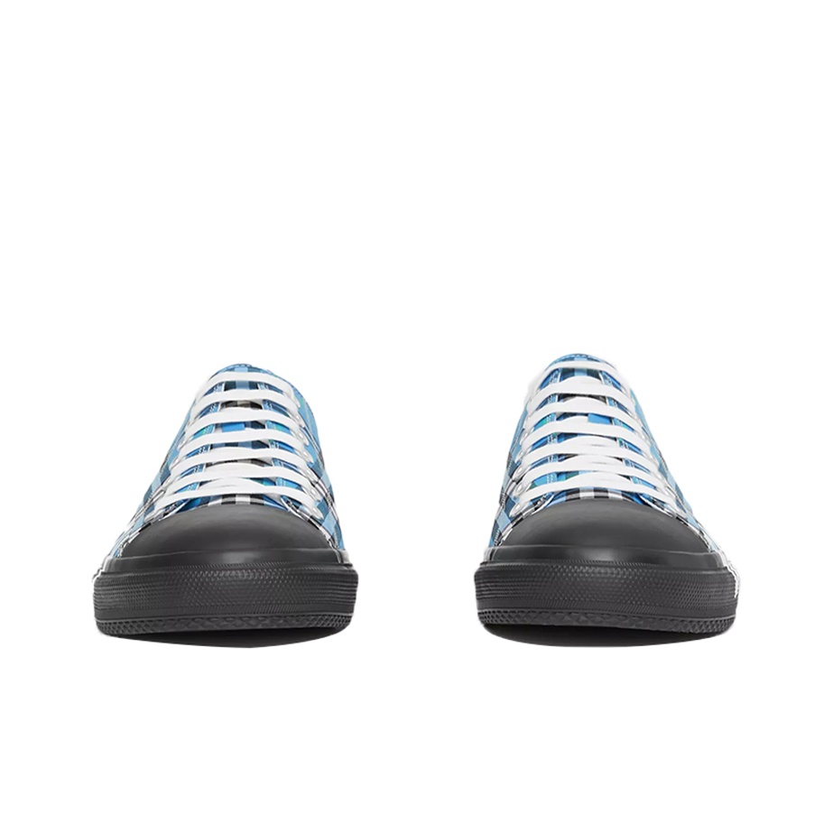Burberry Low Top Stylish Skateboarding Shoes Men's Azure