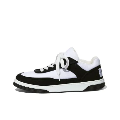 CHANEL Trainers Low 'Black White'