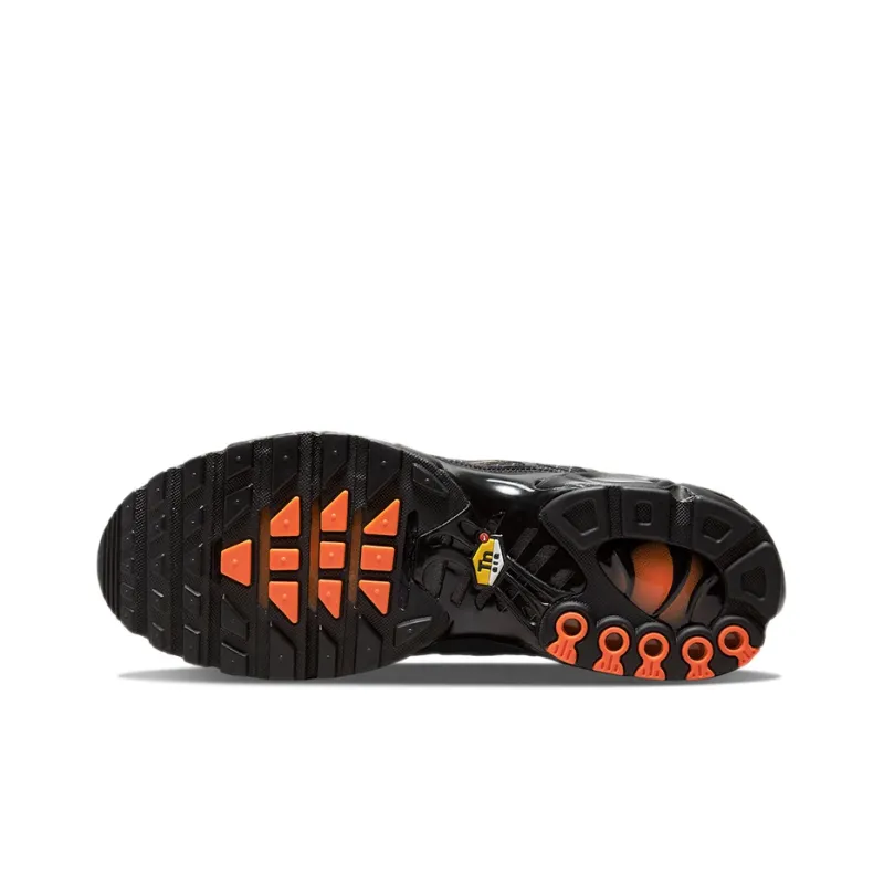Nike Air Max Plus 3D Swoosh Black-5