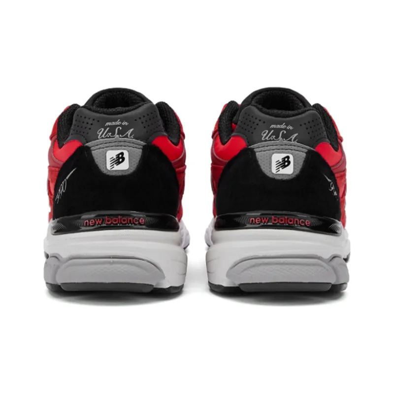 New Balance 990v3 MiUSA Red Suede-3