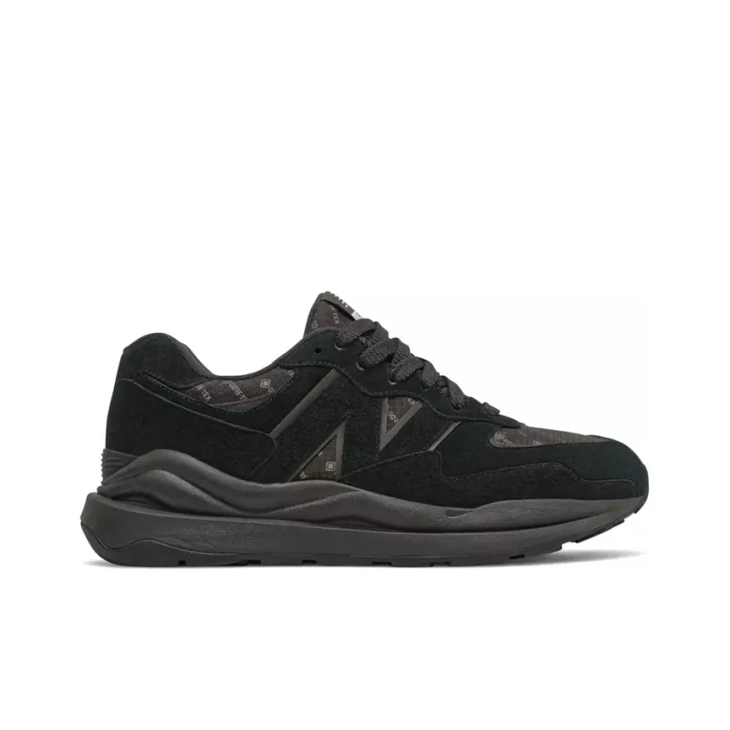 New Balance 57/40 Gore Tex Black-1